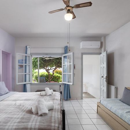 Villa Arni Andros - Βίλα Αρνη บาทซี ภายนอก รูปภาพ