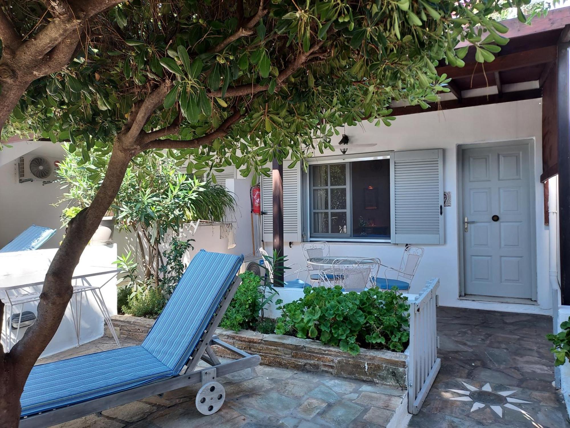 Villa Arni Andros - Βίλα Αρνη บาทซี ห้อง รูปภาพ