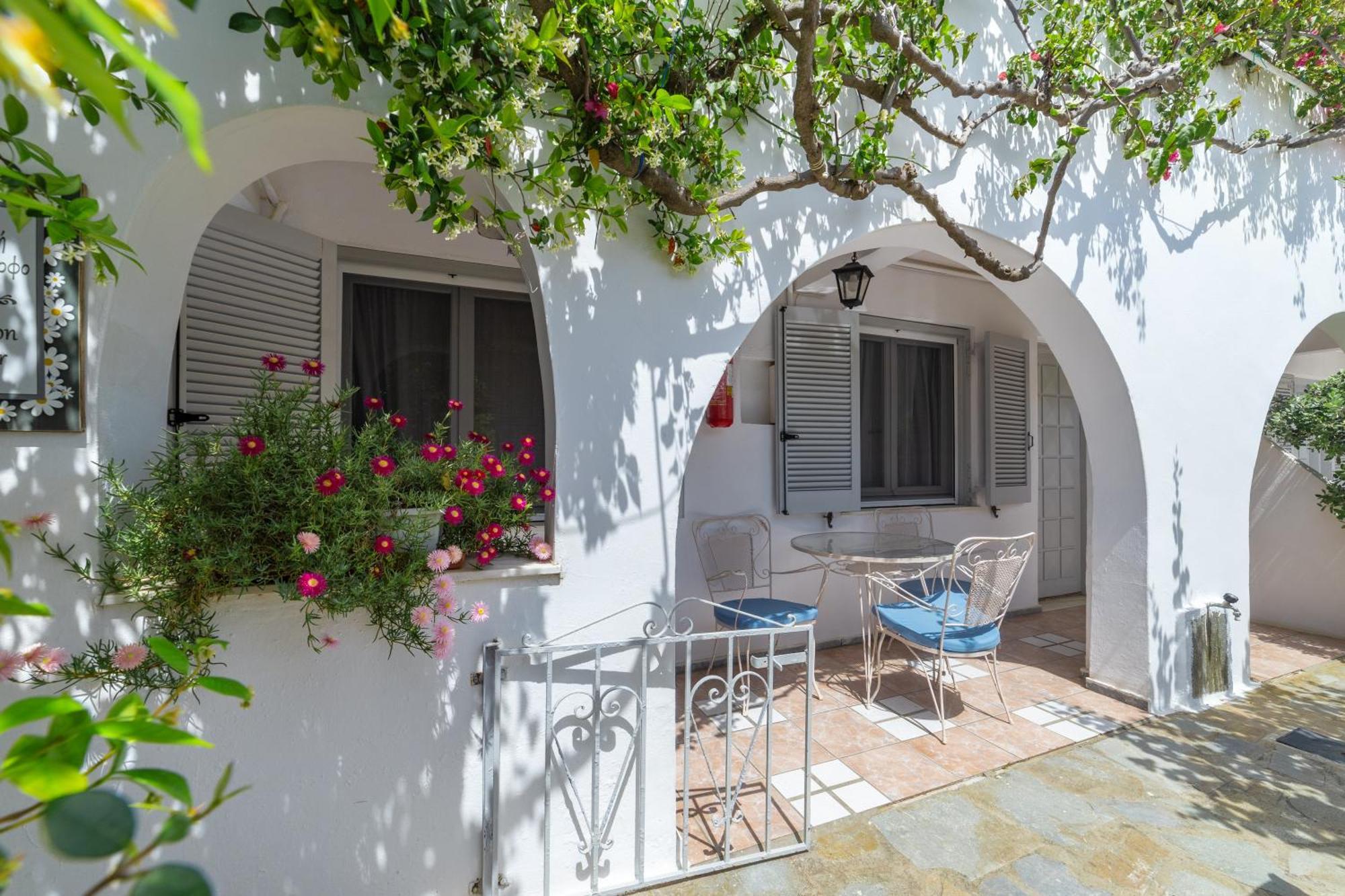 Villa Arni Andros - Βίλα Αρνη บาทซี ภายนอก รูปภาพ